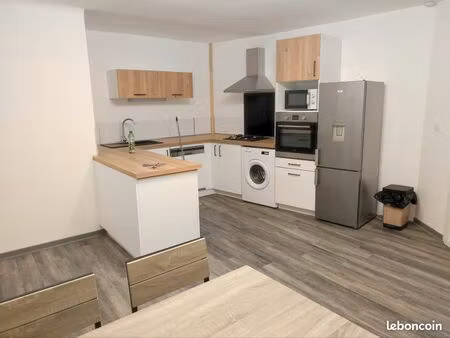 loue appartement deux chambres meublé