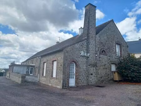 vente maison à la ferté-macé (61600) : à vendre / 550m² la ferté-macé