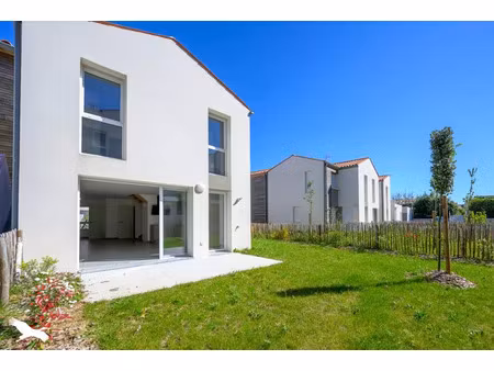 vente maison 6 pièces 109 m² nieul-sur-mer (17137)