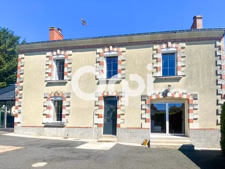 vente maison 7 pièces 176 m² à lys-haut-layon (49310)  228 300 €