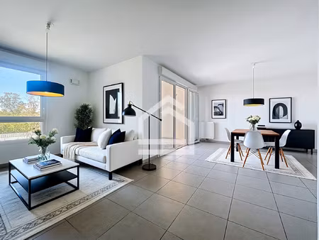 exclusivite - le taillan - duplex t4 dans résidence récente