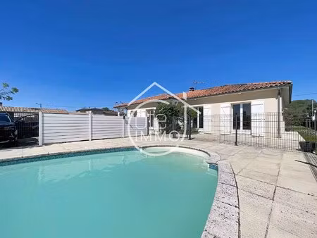 lamothe-montravel: belle maison contemporaine avec piscine et grand jardin