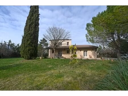 maison avec piscine  5 pièces  saint-hilaire-de-brethmas