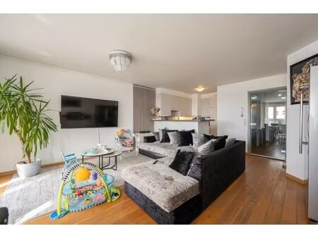 appartement te koop in zeebrugge met 2 slaapkamers