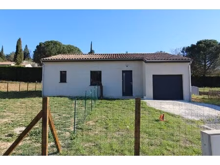 pieusse - villa de plain-pied sur terrain de 755m2