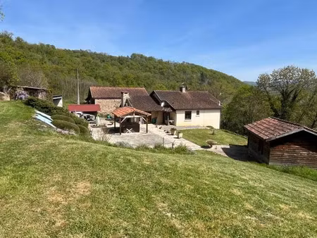 vente maison 5 pièces 117 m² à aubin (12110)  296 500 €