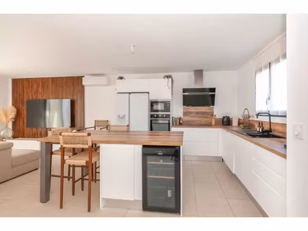 vente maison 4 pièces 94 m² à pomérols (34810)  299 000 €