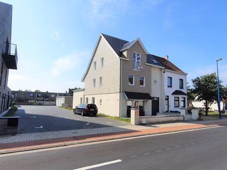 appartement te huur in oostduinkerke met 2 slaapkamers