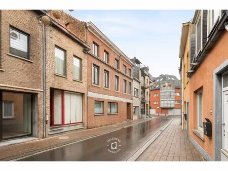 gezellig appartement burchtdam ninove inclusief garage