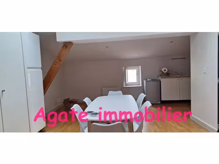 location appartement 4 pièces 64 m² à villandraut (33730)