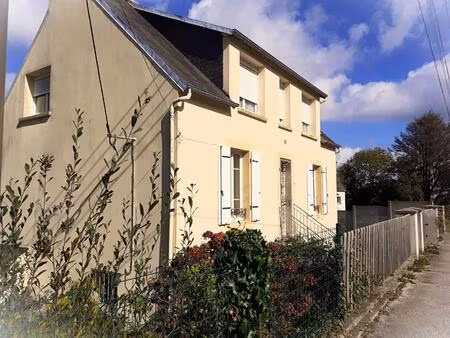 maison 6 chambres 2 salles de bain sur terrain constructible de 1 800 m² à crozon - 29 560