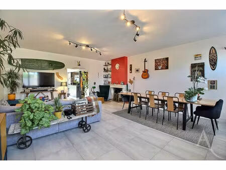 vente maison 6 pièces  128.00m²  bègles