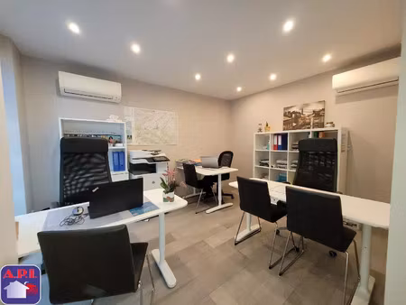 location commerce 2 pièces 43 m² à cazères (31220)
