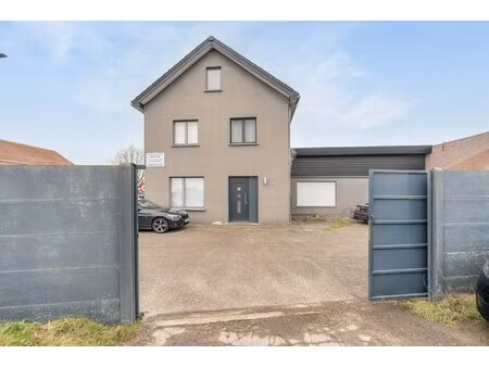 huis te koop in houthalen-helchteren met 3 slaapkamers