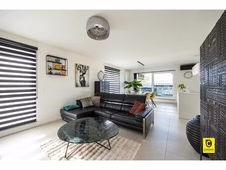 appartement te koop in aartselaar met 3 slaapkamers