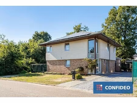 huis te koop in diepenbeek met 3 slaapkamers