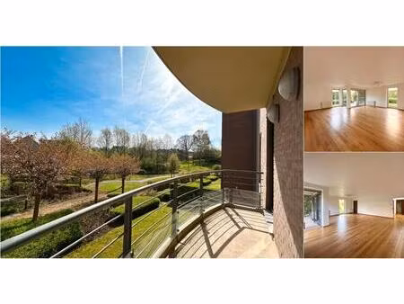 appartement à louer avec garage et terrasse   waterloo (vbe09461)