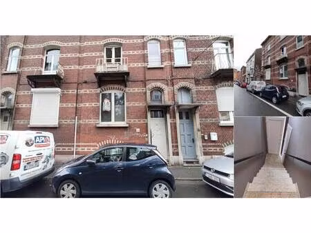 studio à louer à rue isaac 27 charleroi (vbe09778)