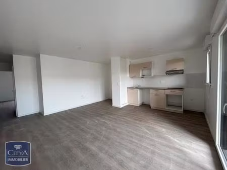 location appartement 4 pièces 81m² caen 14000