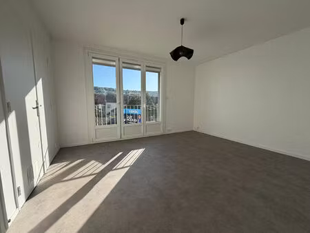 appartement 2 pièces à vendre à neuves-maisons - exclusivité guy hoquet