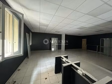 location bureaux 80 m²