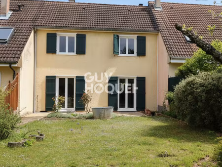 exclusivité – maison familiale avec sous-sol complet sur un terrain de 232 m²