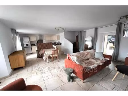 maison en pierre rénovée 160 m2  6 pièces