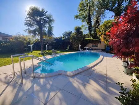 maison 4 chambres 134m² avec piscine + garage double
