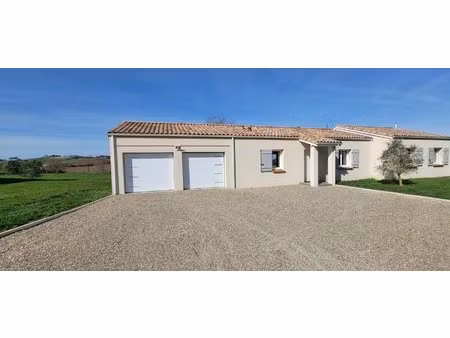 maison t5 de 107 m² à moncaut  cadre idyllique