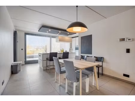 appartement te koop in hasselt met 3 slaapkamers