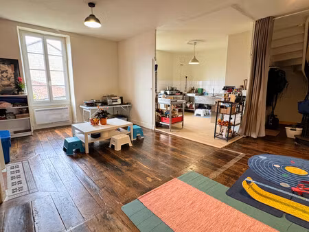 maison à vendre à montmoreau (16190) - charente