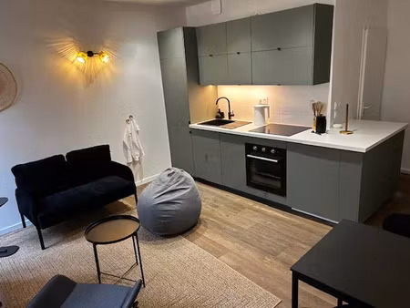 location appartement 2 pièces 32 m² à blaye (33390)