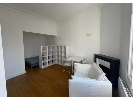 location appartement 1 pièce 26 m² à bordeaux (33800)