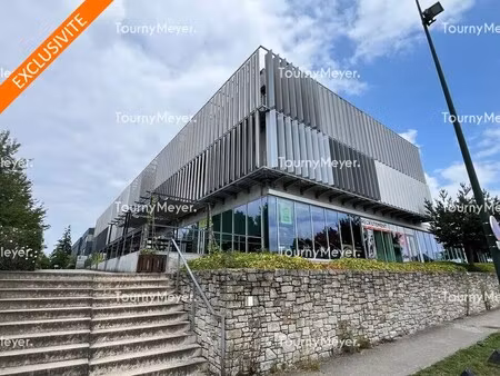 vente bureaux 185 m² à 658 m²