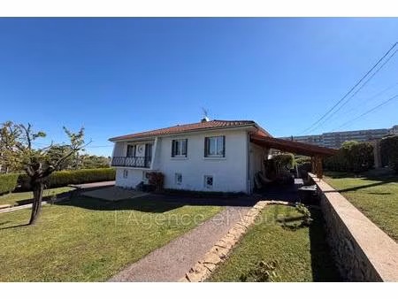 maison familiale avec sous-sol aménagé - secteur montessuy