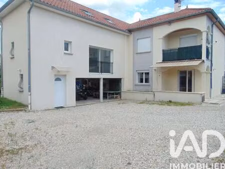 vente demeure d'exception à chassieu (69680) : à vendre / 251m² chassieu