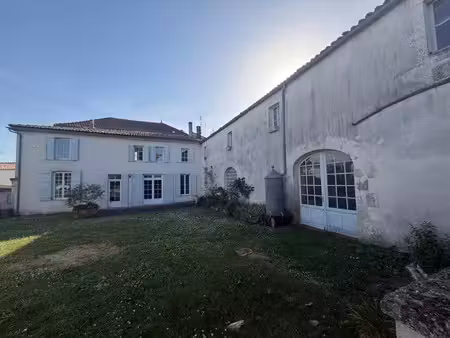 vente maison 7 pièces 294 m² cozes (17120)