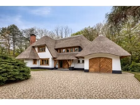 huis te koop in brasschaat met 5 slaapkamers