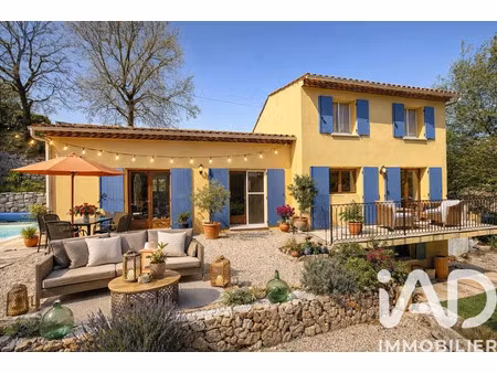 maison traditionnelle à le bar-sur-loup (06620)