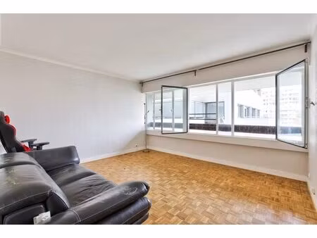 paris 12ème : lumineux t2 de 48m² avec cave