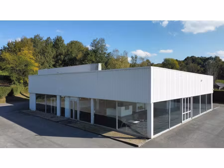 vente local commercial 1000m2 morlaàs 64160 - 532000 € - surface privée