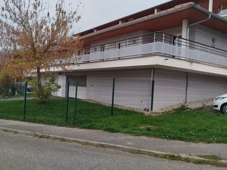 appartement en résidence - studio - 20 07 m2 -