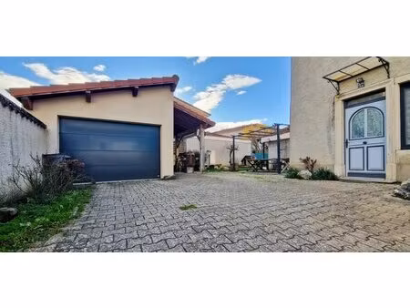 maison de caractère 137 m² – 4 chambres – garage - jardin