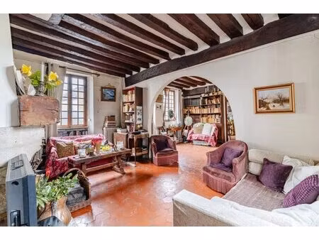 maison de 6 pièces avec vaste jardin à émerainville