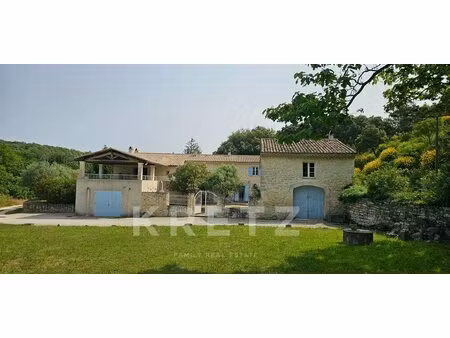 belle demeure provençale de caractère
