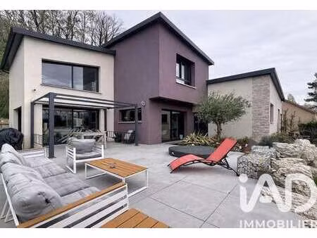 vente maison à freneuse (76410) : à vendre / 163m² freneuse