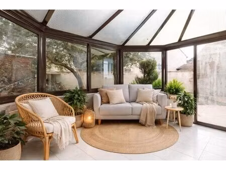 maison familiale avec studio indépendant