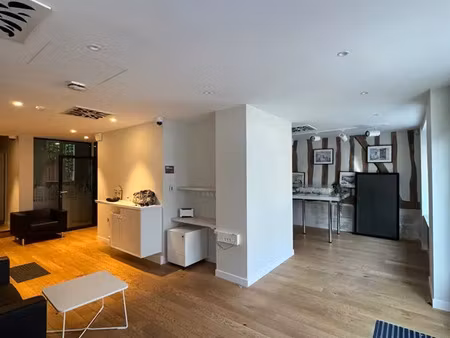 vente commerce 6 pièces 287 m² orléans (45000)