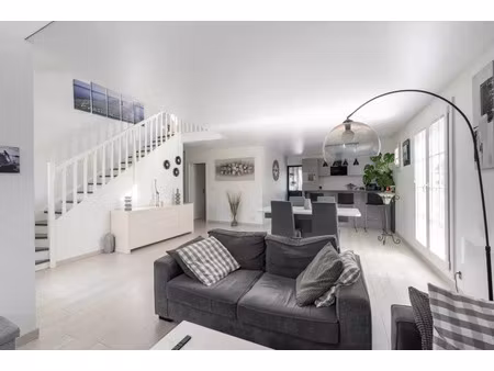 vente appartement 4 pièces 102 m² pontoise (95000)