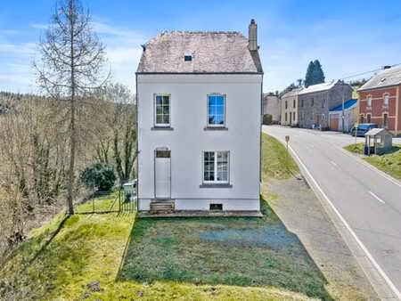 maison deux chambres à rénover à léglise